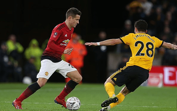 现出的拼搏 现出的拼搏